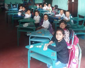 niñas guatemala escuela rural