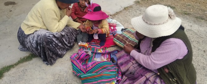 reunion mujeres en Kella-Kella. BOlivia