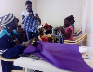 mujeres textil Senegal Coopera