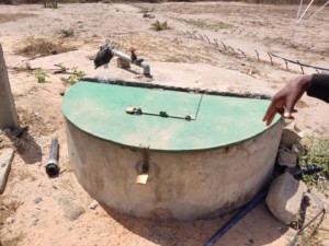 Pozo de agua Thies Senegal