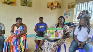 Reunion Mujeres. Proyecto UGANDA FARMAMUNDI