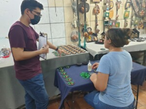 PRODUCCIÓN TALLER ARTESANAL. MANOS AMIGAS