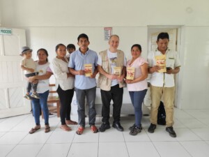 Familias Monterito. Lomerío, con PROCESO