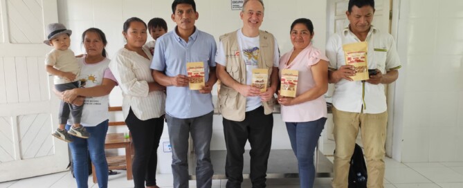 Familias Monterito. Lomerío, con PROCESO
